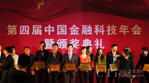 Ӣ��Ӎ�Ƽ��ڱ����C�����ϲ�@����(y��u)���Q����������